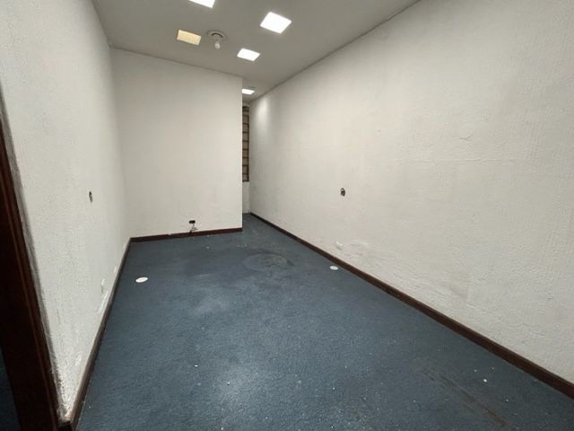 Propiedad en renta km 8 CES Edificio de 1000 metros con 2 niveles