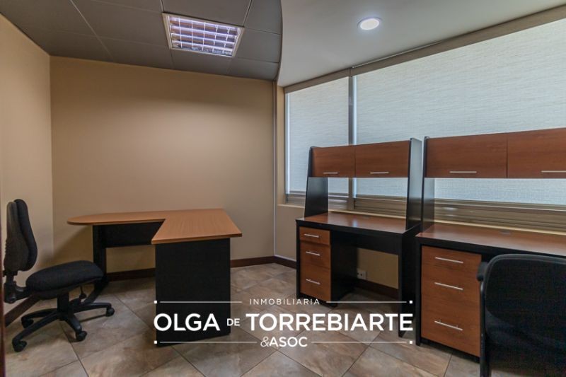 Oficina en Edificio Avante, zona 15 - Image 5