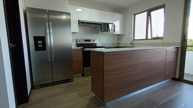 Apartamento zona 14 / RC