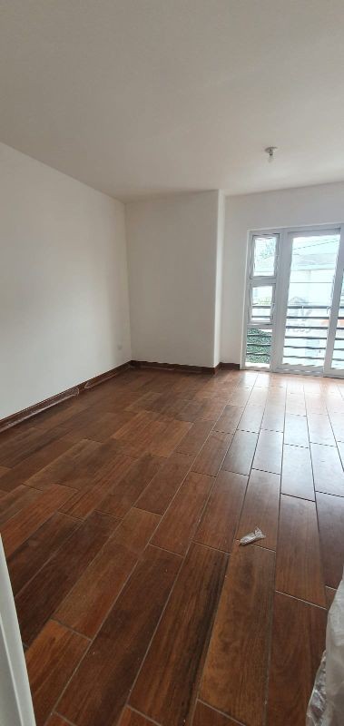 EN VENTA CASA NUEVA ZONA 16 HACIENDA REAL DENTRO DE CONDOMINIO