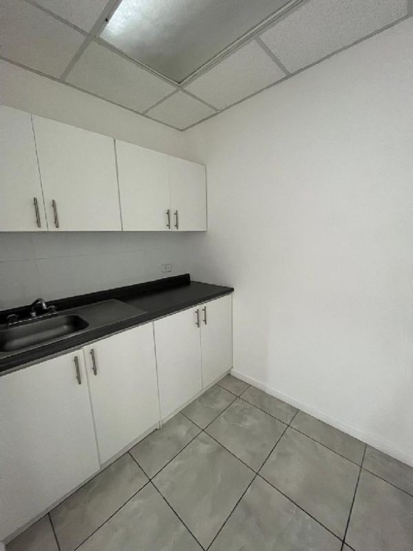 Oficina en venta o renta Design Center