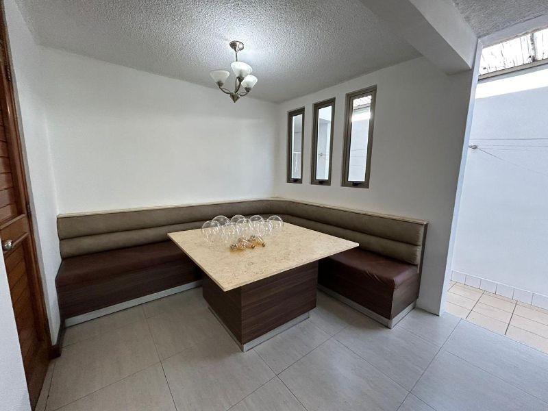 Casa remodelada en venta z10 - Miniatura 12