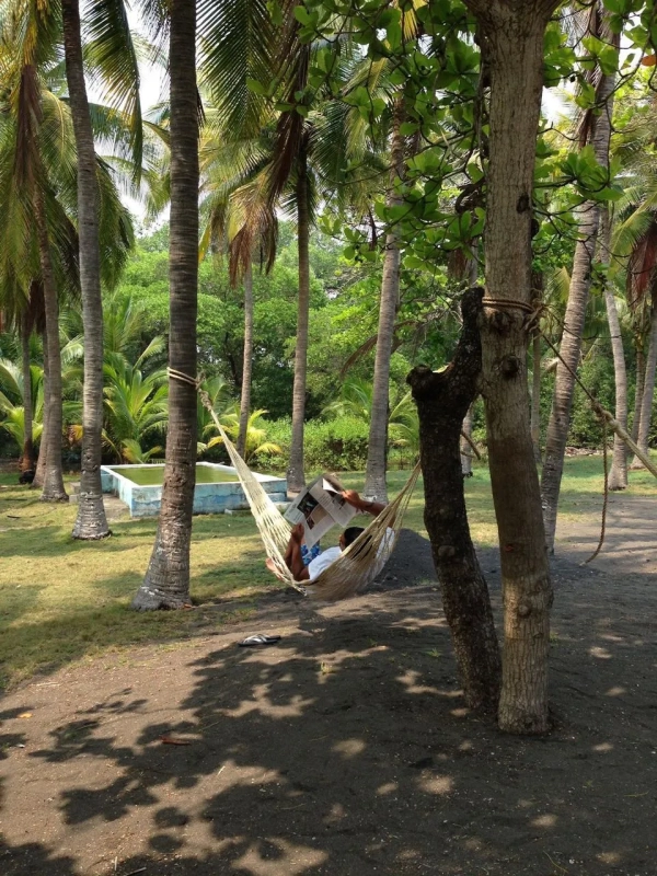 Terreno Frente al mar en aldea el Paredón, Escuintla. - Image 4