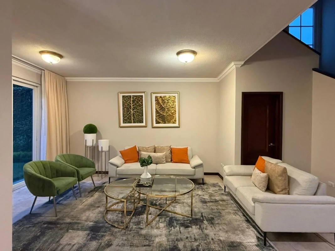 Casa en Villas de Entreverdes