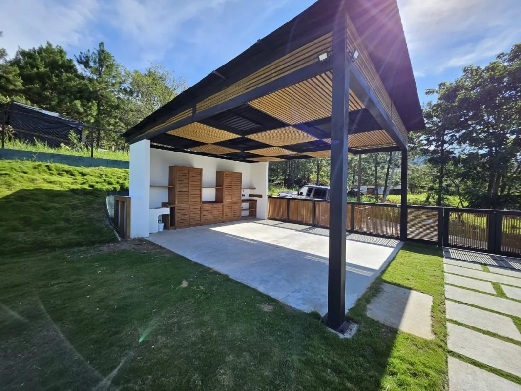 CABAÑA EN VENTA LAGUNA EL PINO
