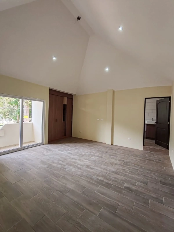 Casa en Venta San Lucas Sacatepéquez, Condominio Bosques de Oberland