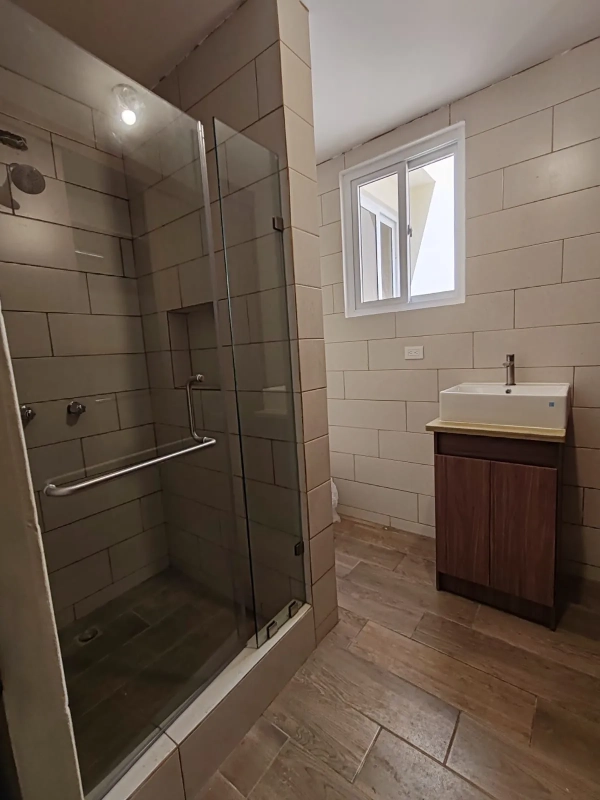 Casa en Venta San Lucas Sacatepéquez, Condominio Bosques de Oberland