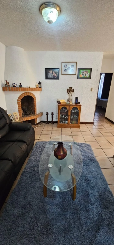 CASA EN VENTA SAN LUCAS SACATEPÉQUEZ