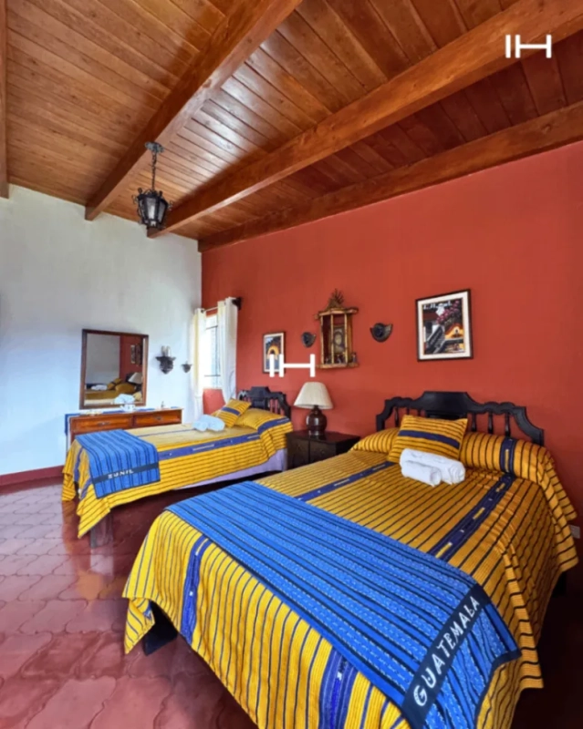 CASA AMUEBLADA EN RENTA –  VILLAS DE DUERO ANTIGUA