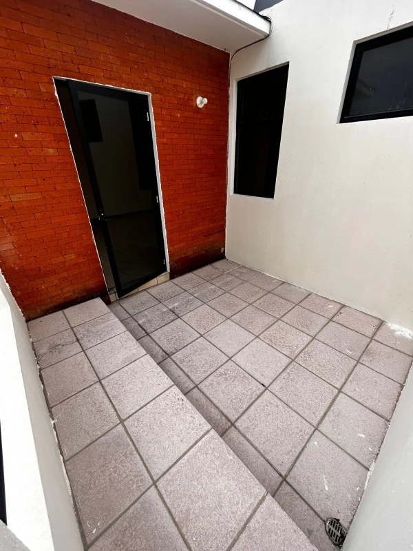 🏡 Casa en Renta – Km 21.5 Carretera a Fraijanes