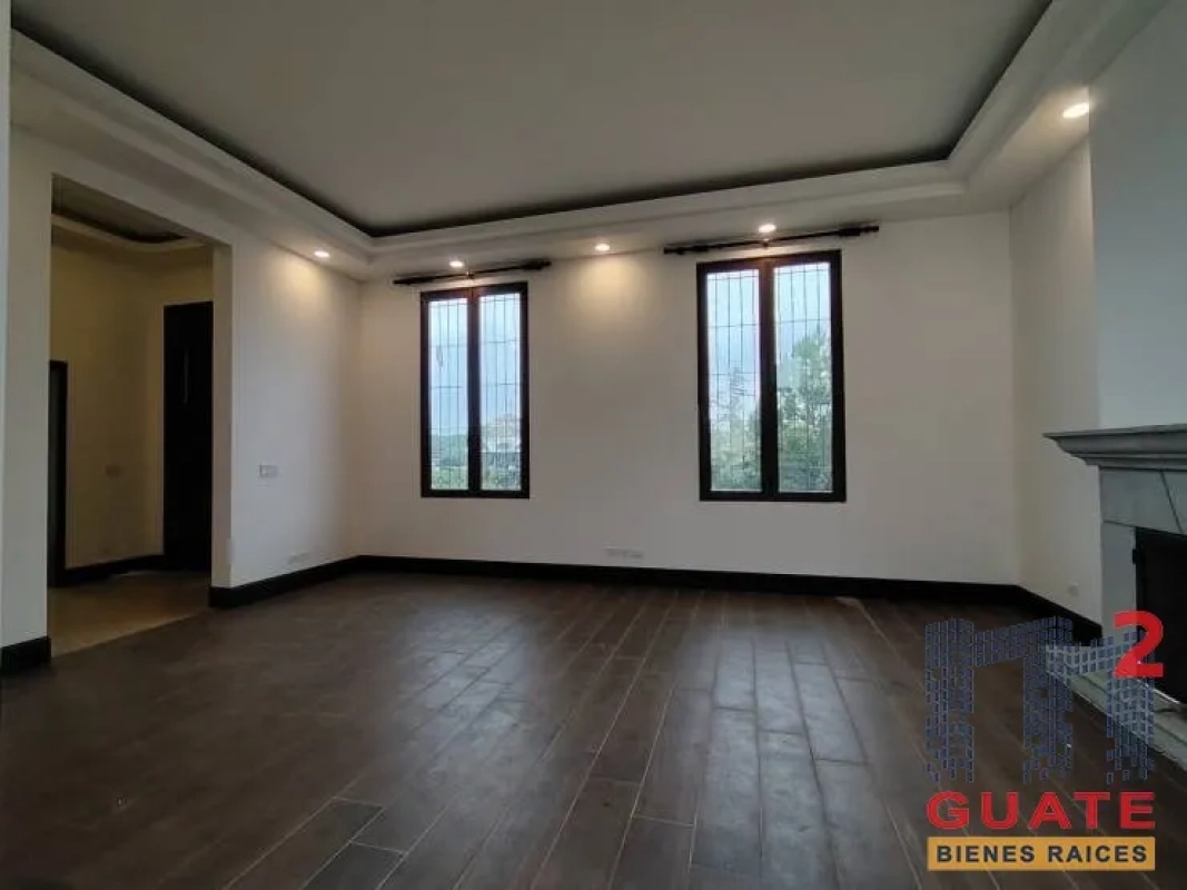 Casa en condominio en Renta, Zona 16