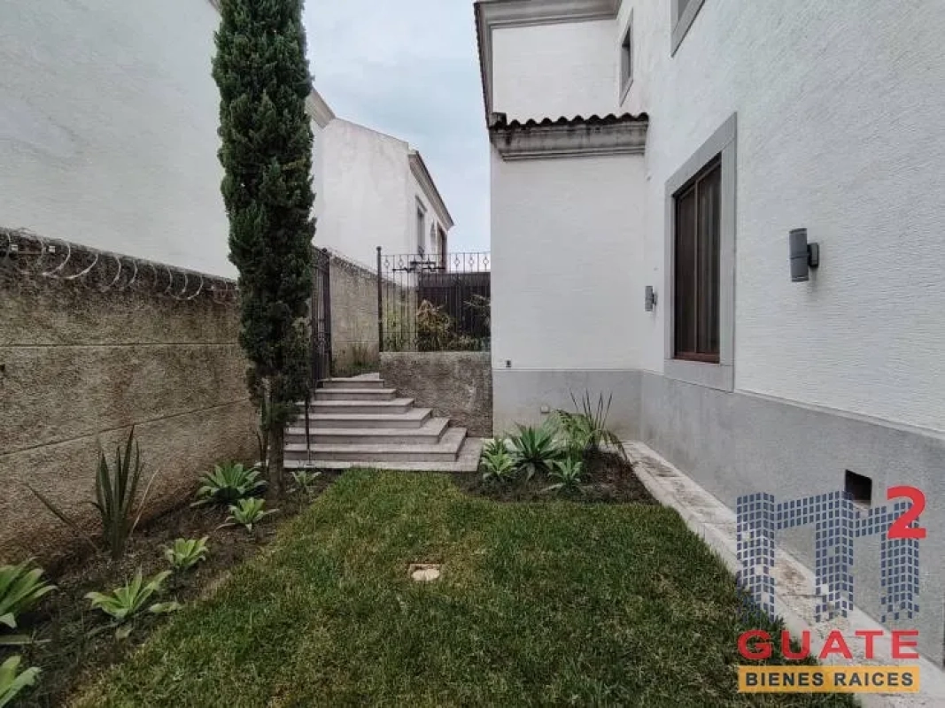 Casa en condominio en Renta, Zona 16