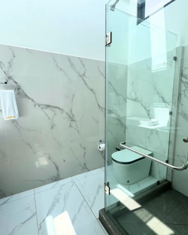 MANSIÓN EN VENTA EN MONTERRICO