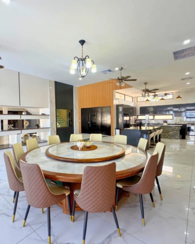 MANSIÓN EN VENTA EN MONTERRICO