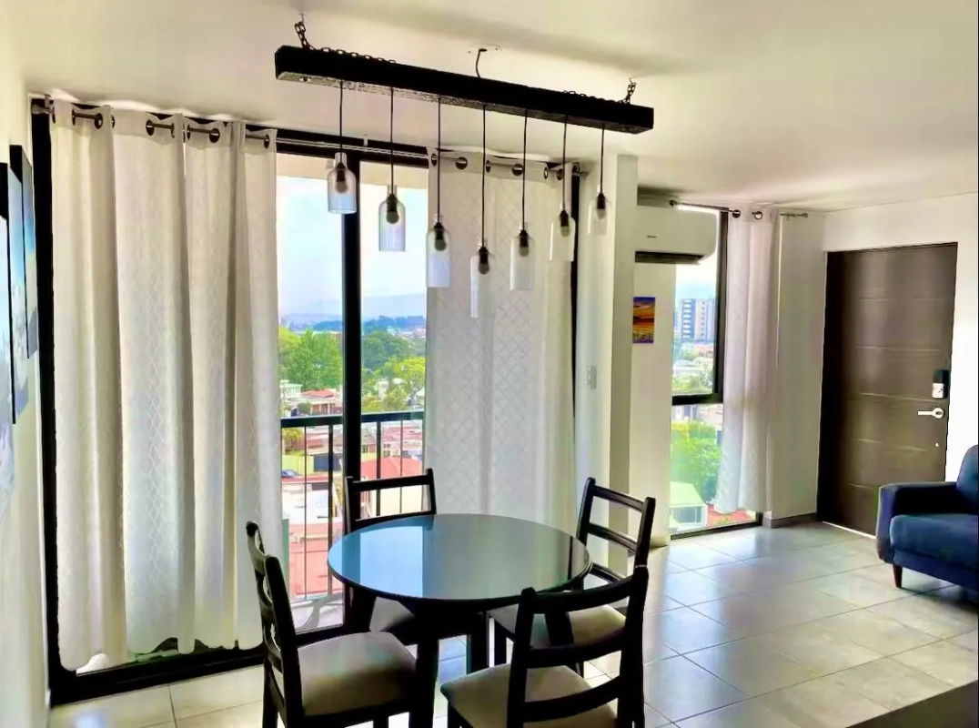 Apartamento en venta MARISCAL UNO UNO Zona 11 (D)