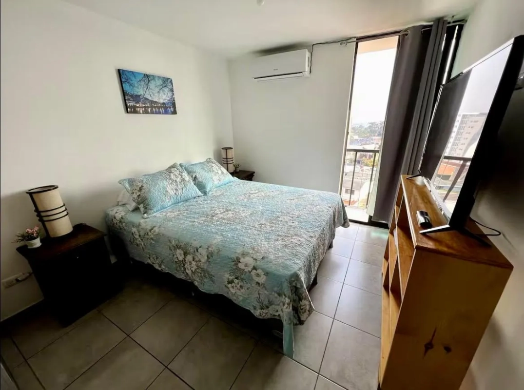 Apartamento en venta MARISCAL UNO UNO Zona 11 (D)