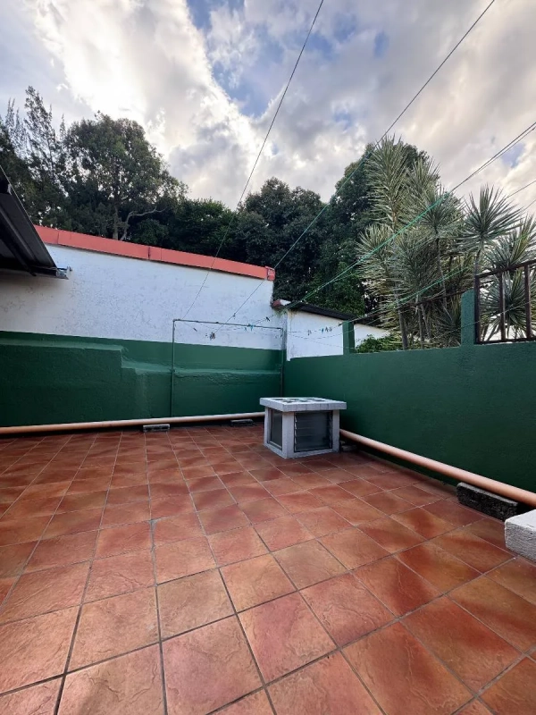 APARTAMENTO EN RENTA ZONA 7, CIUDAD DE PLATA – DENTRO DE GARITA