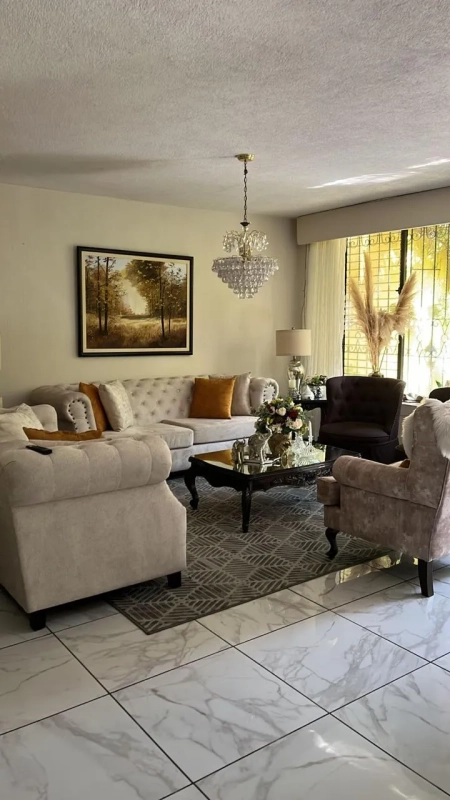 VENDO CASA EN PRADOS DE MONTE MARIA ZONA 12