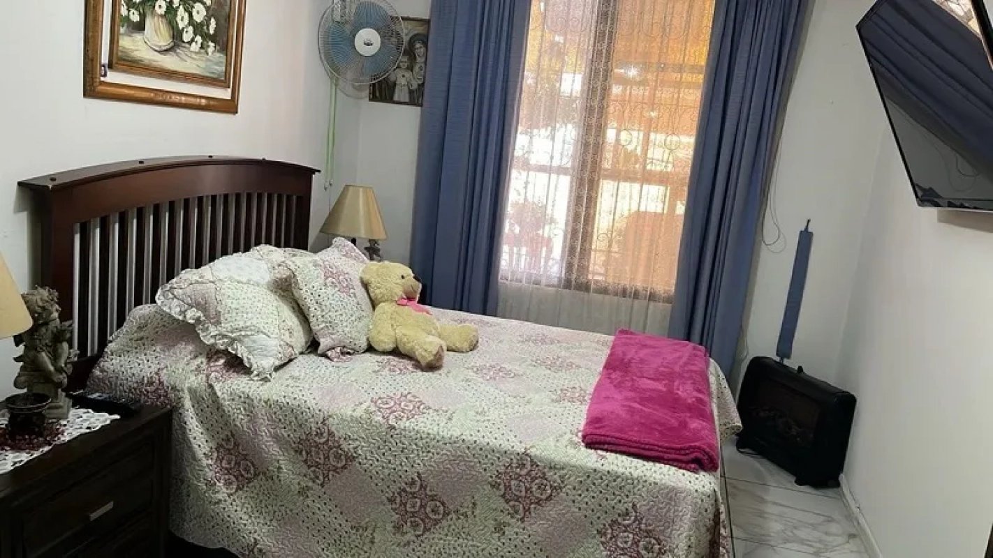 VENDO CASA EN PRADOS DE MONTE MARIA ZONA 12