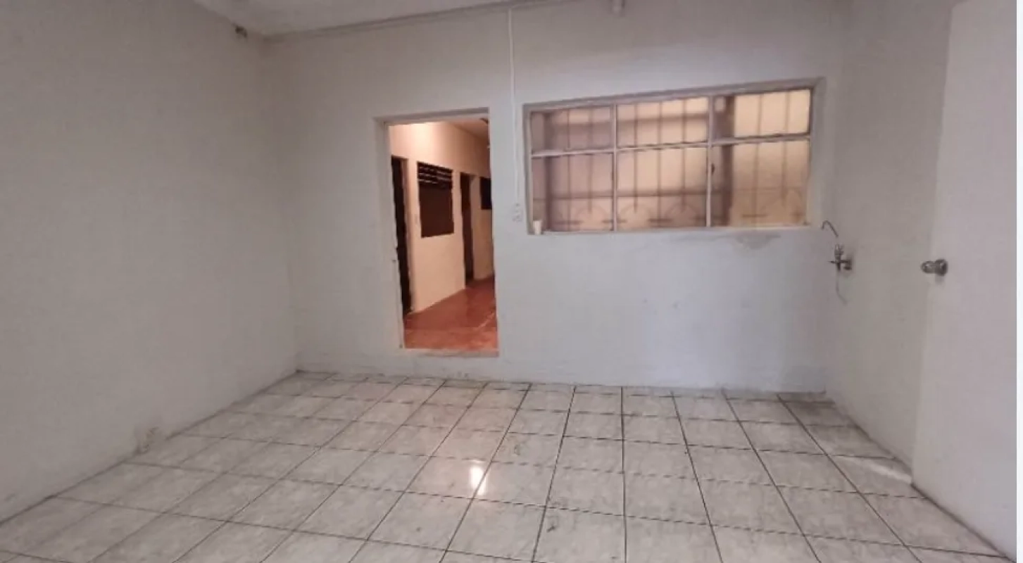 Casa en Renta Zona 9 CODIGO.CC35568