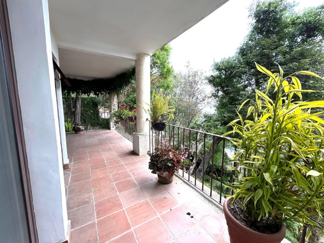 Casa en Altos de Miralvalle, Mixco