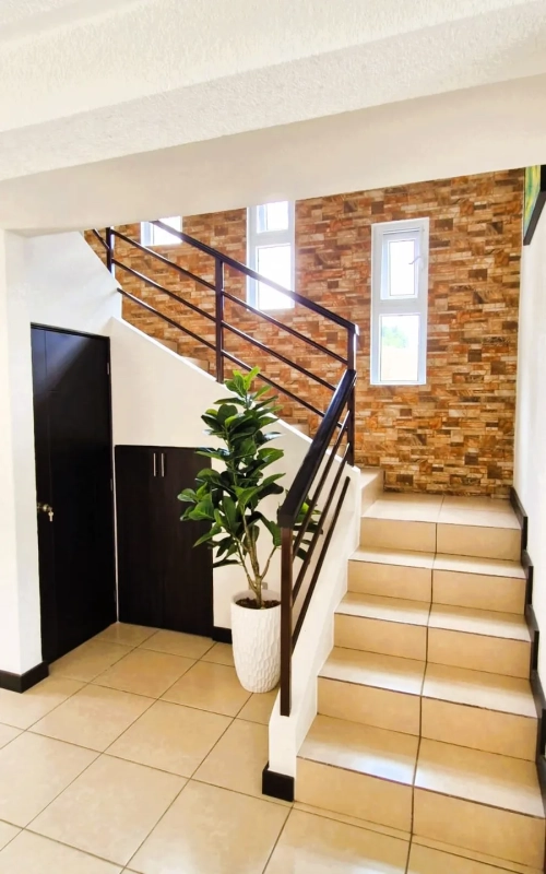 CASAS NUEVAS EN ALTOS DE VILLAGE II