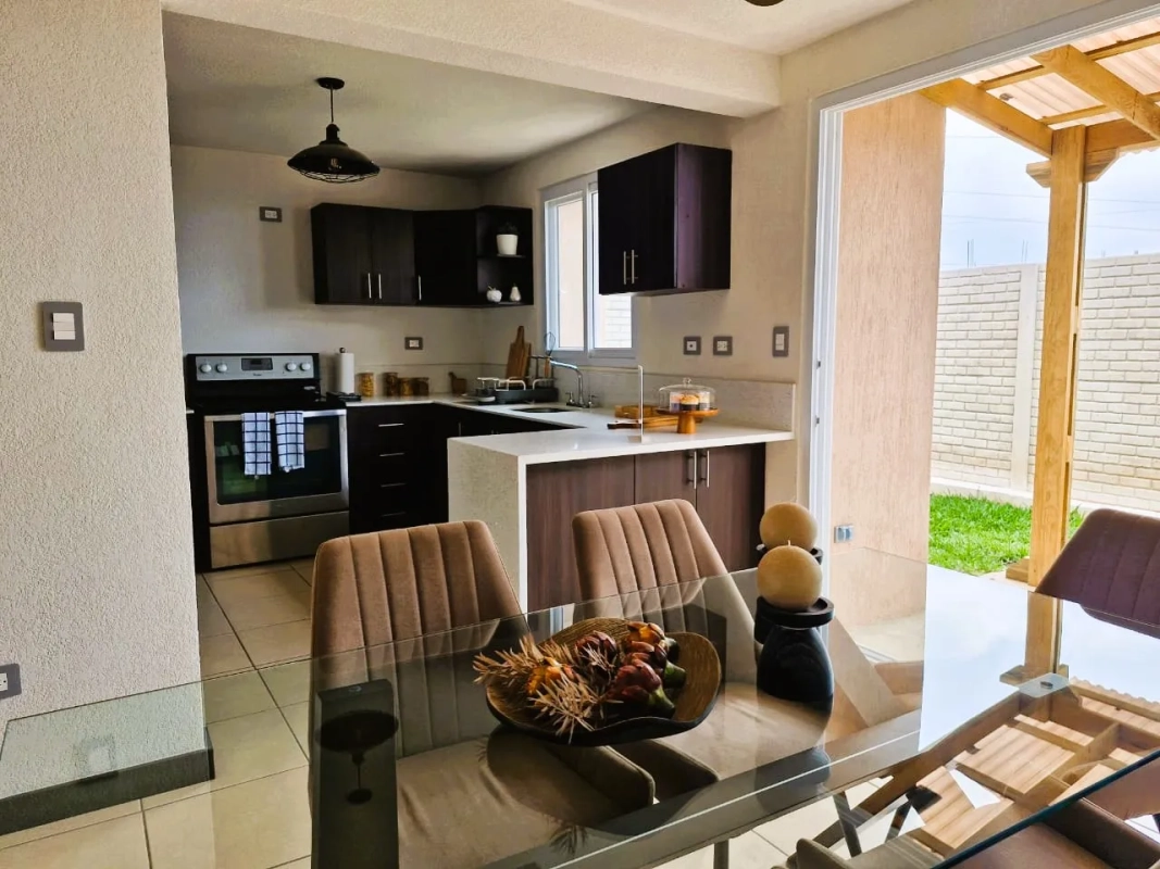 CASAS NUEVAS EN ALTOS DE VILLAGE II