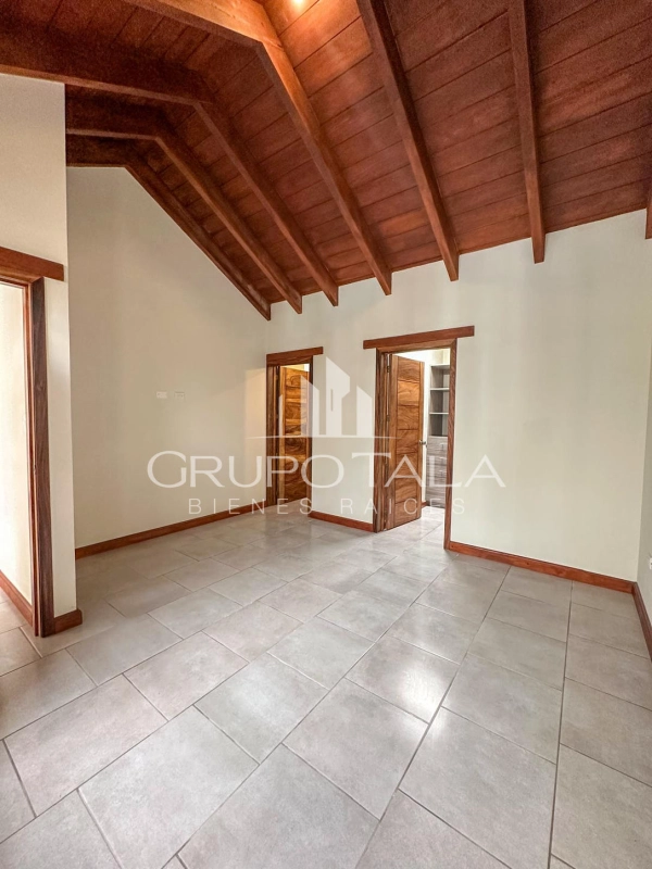 Casa en venta Antigua Gardens, Antigua Guatemala