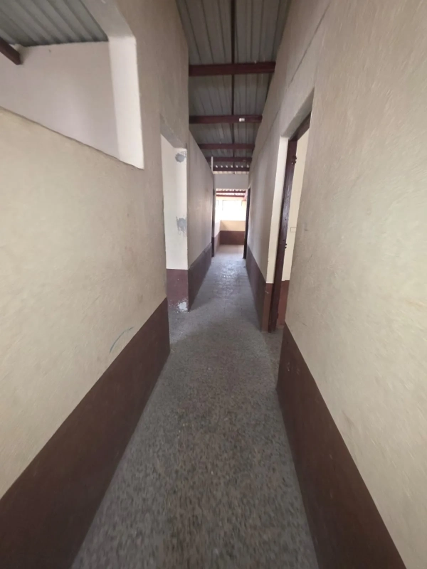 Propiedad en VENTA VILLA NUEVA, IDEAL PARA COLEGIOS, HOTEL,BODEGAS PARA COMERCIANTES DEL MERCADO. etc.