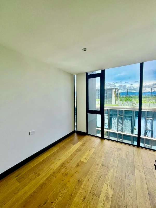 Zona 11 • Apartamento en renta • Edificio Villa Mariscal