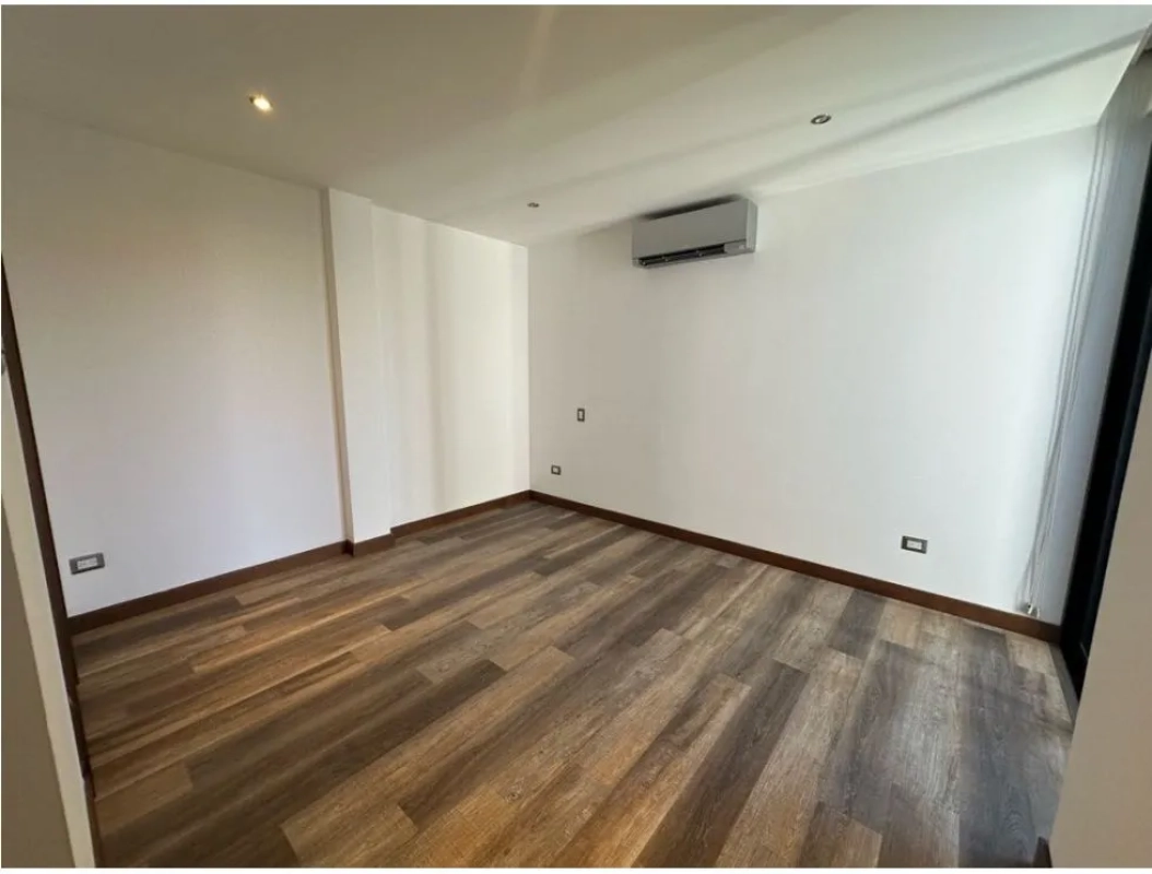 Apartamento Edificio Trento Diez – Zona 10,