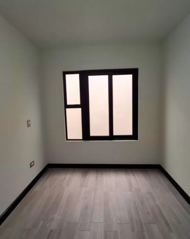 CASA EN VENTA EN ZONA 16 | HACIENDA REAL – PARA ESTRENAR