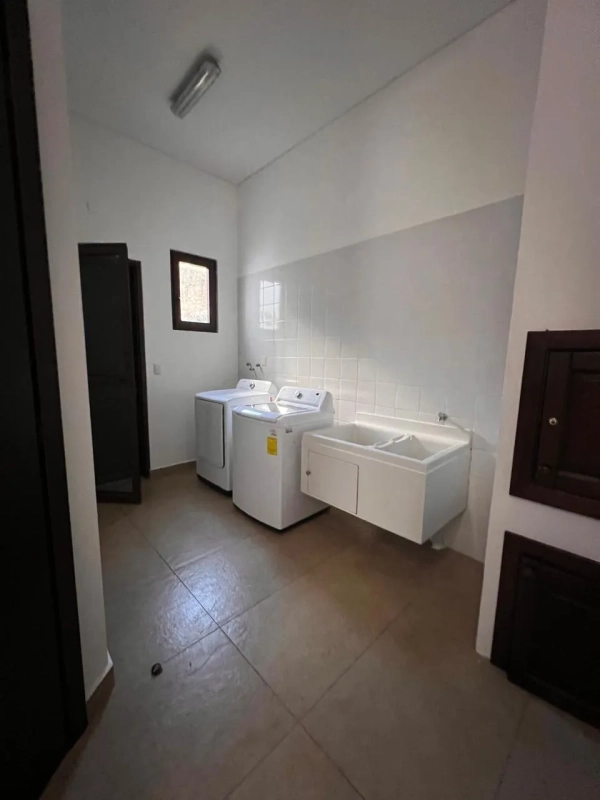 Casa en alquiler en RAMBLAS DE CAYALÁ zona 16
