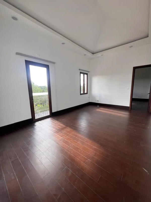 Casa en alquiler en RAMBLAS DE CAYALÁ zona 16