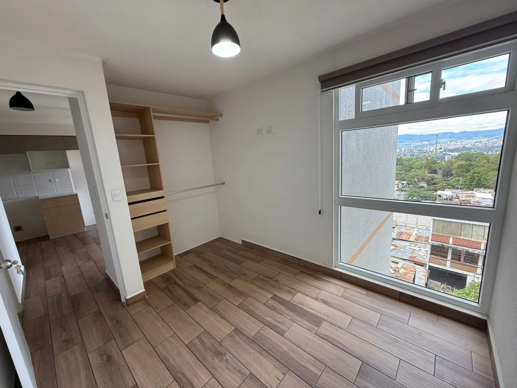 APARTAMENTO DE 2 HABITACIONES EN RENTA ZONA 16