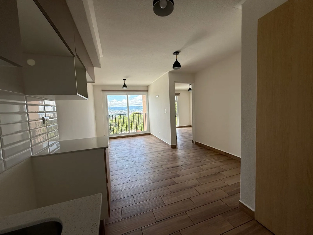 APARTAMENTO DE 2 HABITACIONES EN RENTA ZONA 16