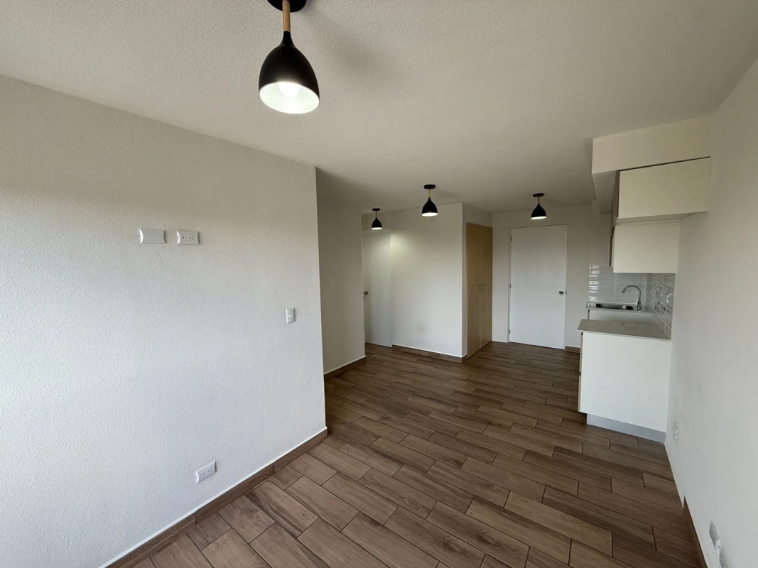 APARTAMENTO DE 2 HABITACIONES EN RENTA ZONA 16