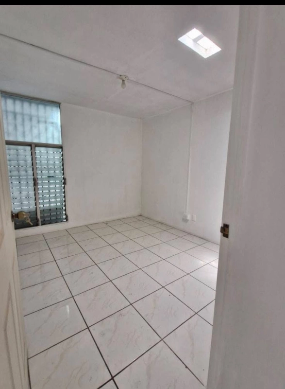 Casa en Venta en Colonia Loma Linda, zona 11 / EN DIRECTO