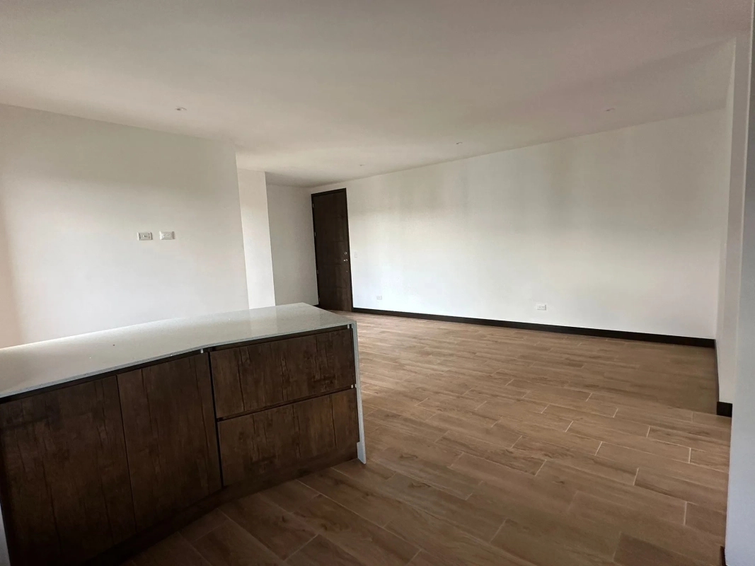 Apartamento en Renta 3 Habitaciones Zona 10