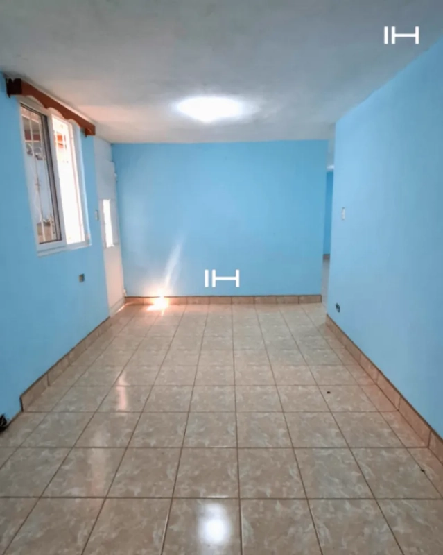 CASA EN VENTA EN ZONA 18 | CASA BELLA KM 9.5