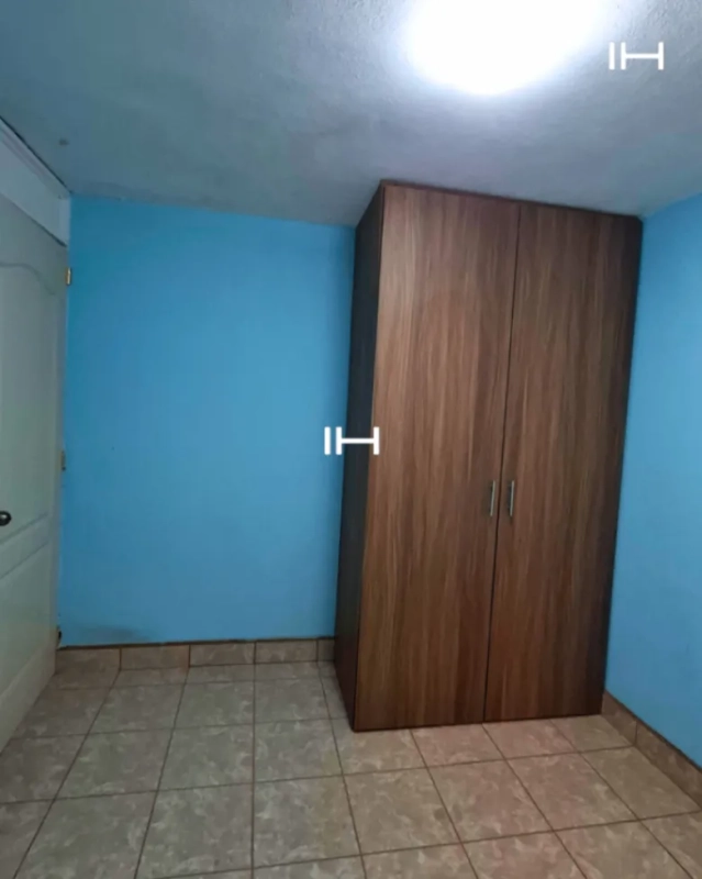 CASA EN VENTA EN ZONA 18 | CASA BELLA KM 9.5