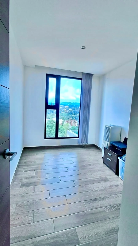 Zona 15 • Apartamento en renta • Edificio Parque 15
