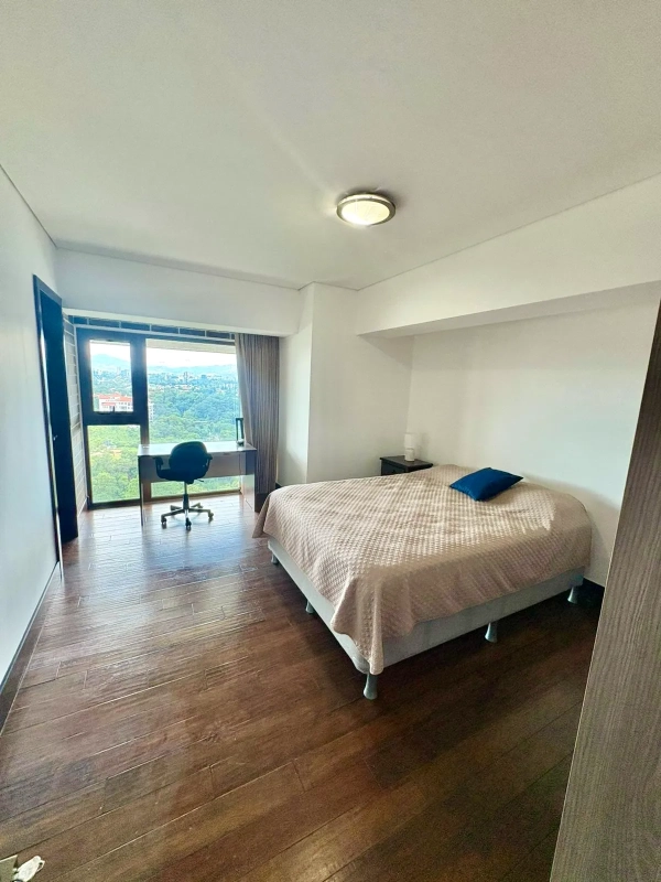 Zona 16 • Apartamento en renta • Edificio Viú Cayalá • Amueblado y Equipado