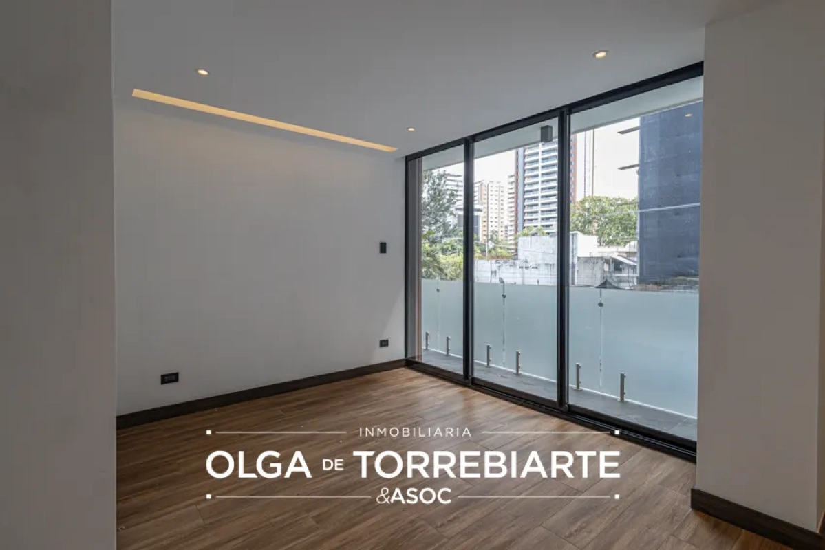 Casa en Condominio La Herradura, Zona 13