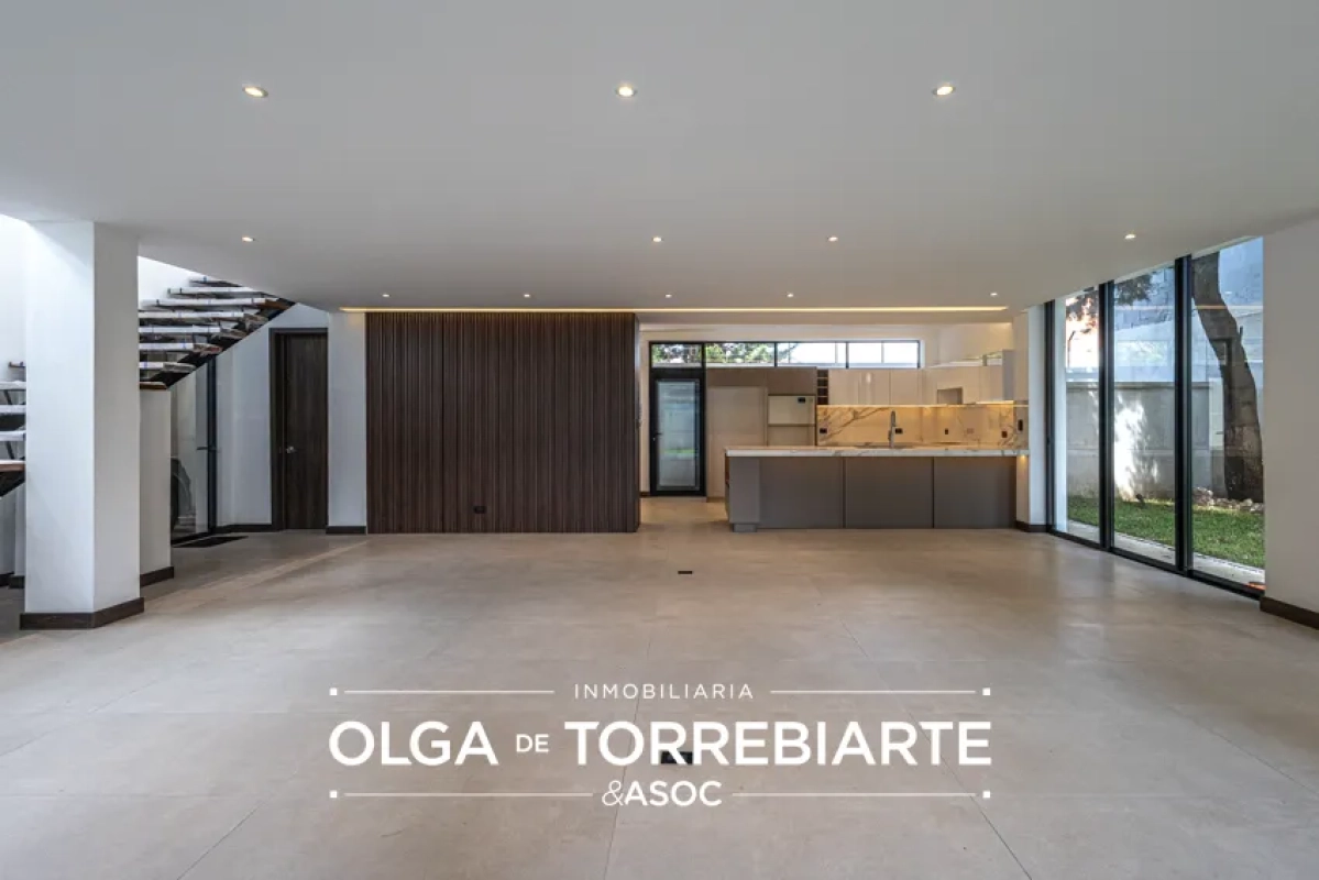 Casa en Condominio La Herradura, Zona 13