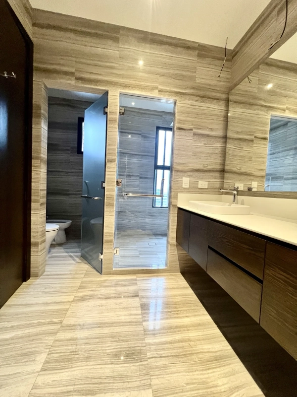 ESPECTACULAR /  APARTAMENTO EN SANTA SOFIA 7AV