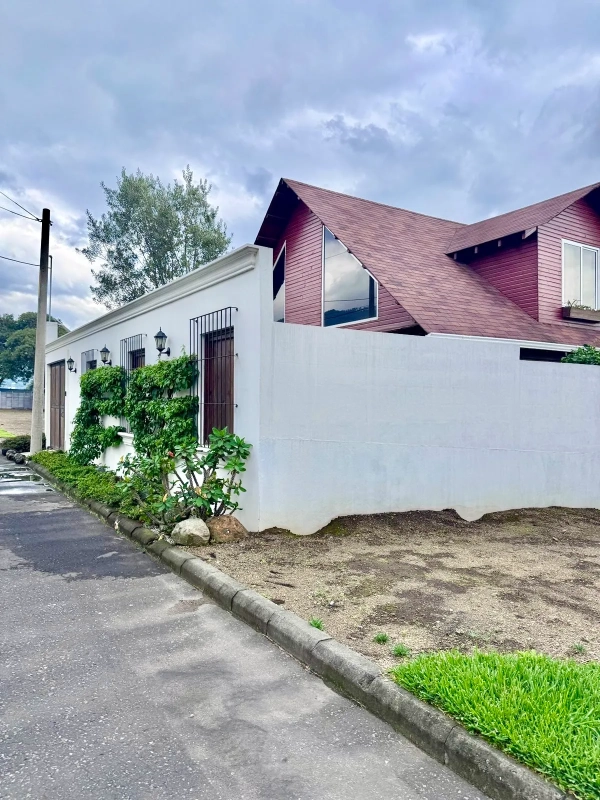 Sacatepéquez • Terrenos en venta • Residencial Portal de Las Rosas 1