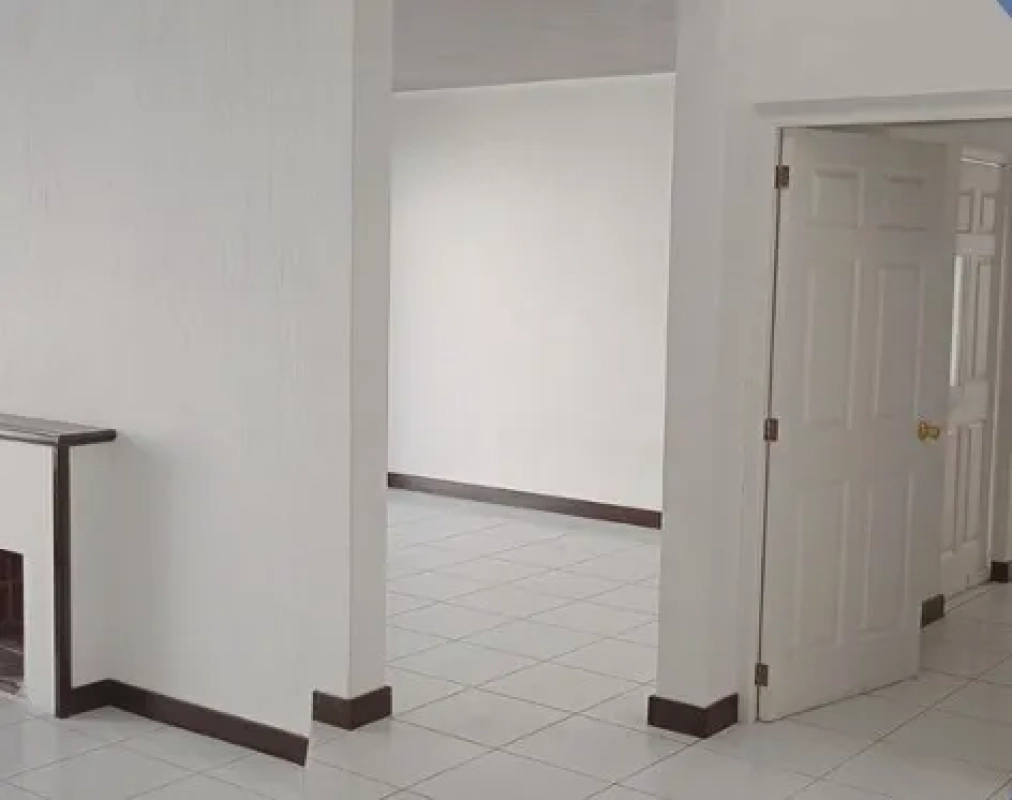 CASA EN VENTA KM 10.5 CARRETERA A EL SALVADOR