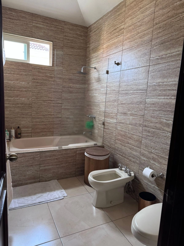 Casa en Alquiler Condominio Villas de Entreverdes, Km. 20.5 Fraijanes / .EN DIRECTO 80