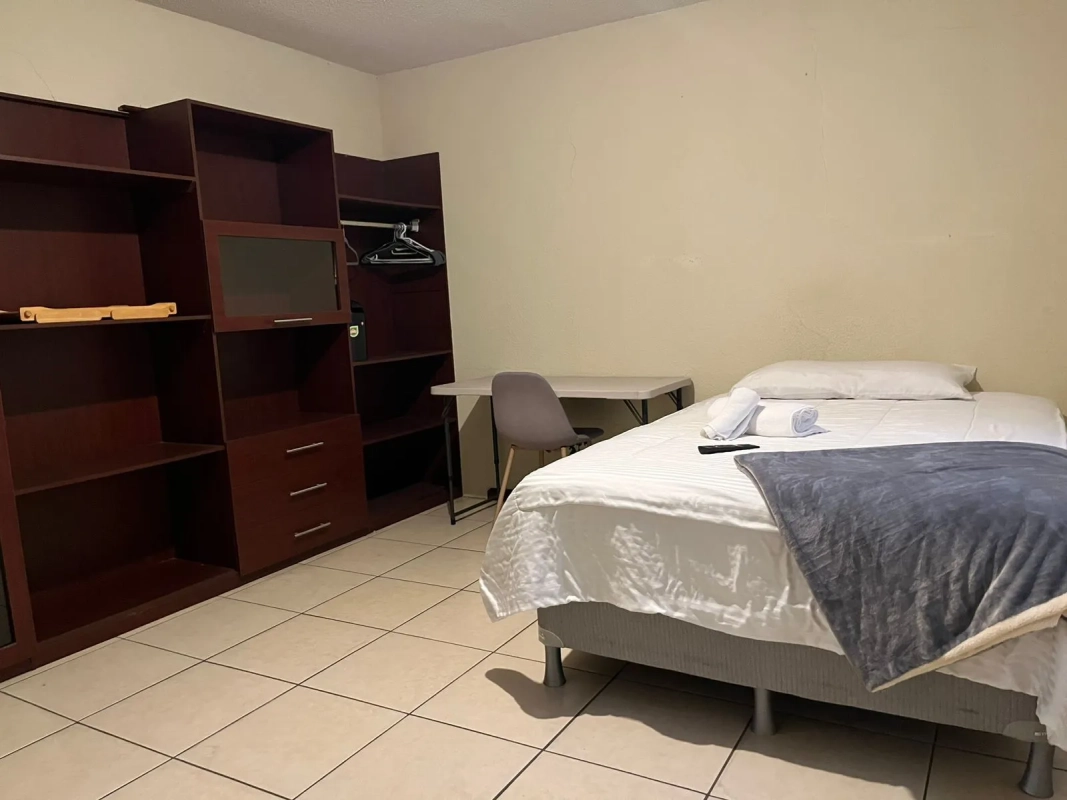 Casa en Venta Colinas de San Cristobal VI, Zona 8 de Mixco